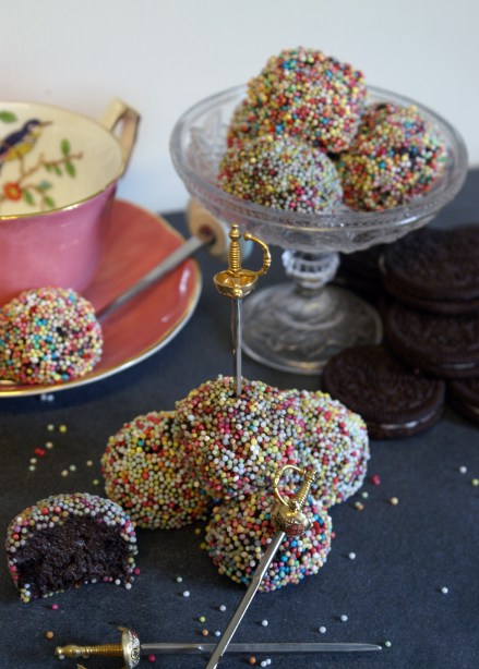 KONICA MINOLTA DIGITAL CAMERA