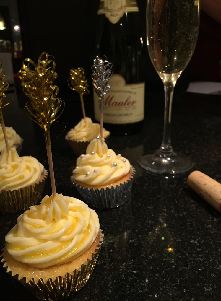 Photo 31-12-15 17 27 45